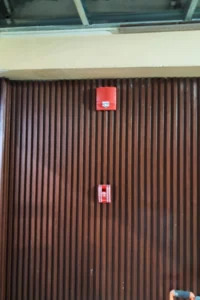 INSTALACION PULSADORES Y SIRENA ESTROBOSCOPICA 2